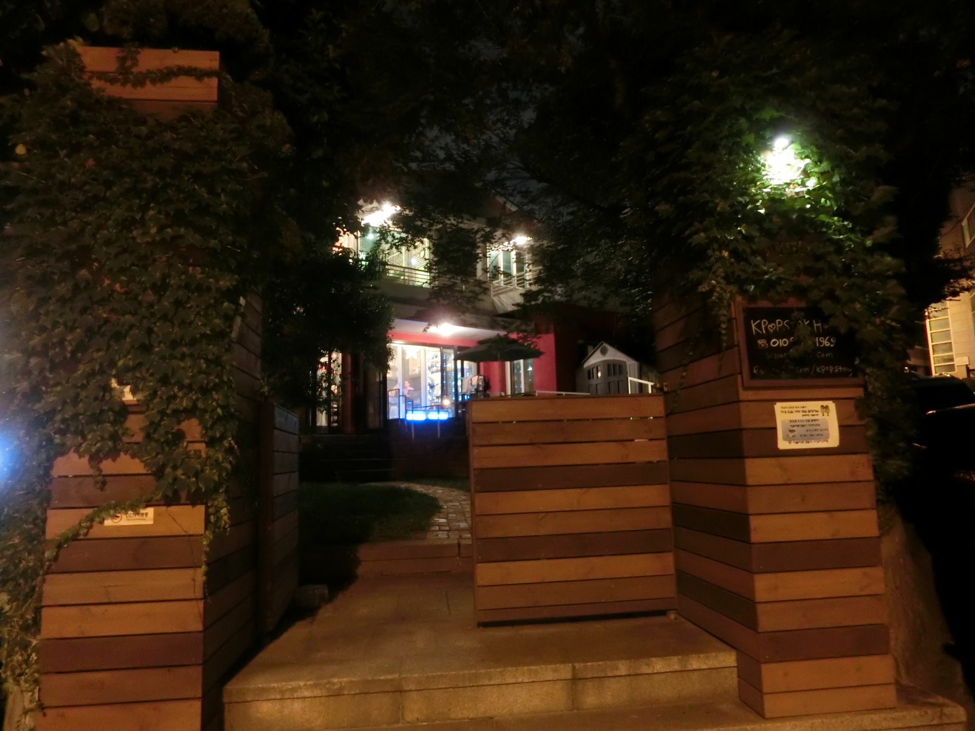 Kpopstay Seoel Buitenkant foto